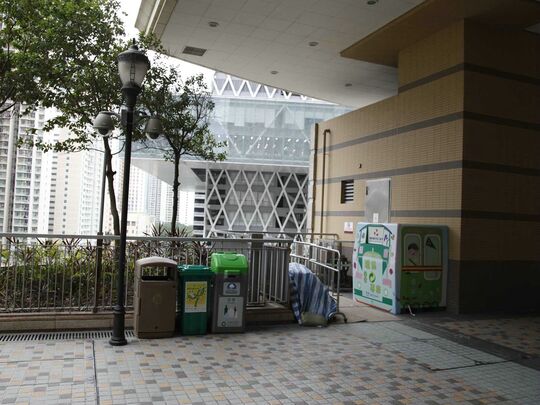 都会駅