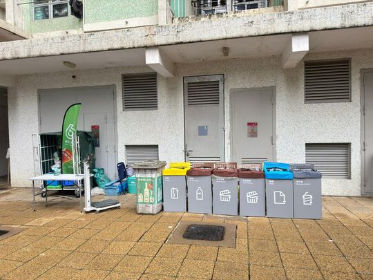 煜明苑熹明閣(C座)對出空地