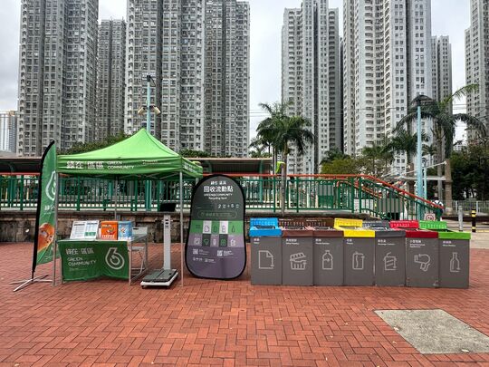 屯門恆富街近輕鐵豐景園站行人路空地位置
