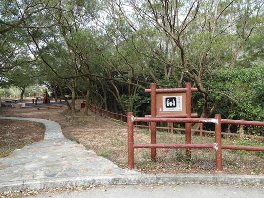 薄扶林水塘道 薄扶林郊野公園郊遊區2號場